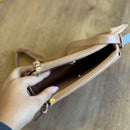 Bolsa Moleca Letra M Dourado 50062.1.31