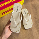 Chinelo De Dedo Moleca Grampos Dourados 5552.603