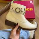 Bota Moleca Couro Fivela Tiras Grossas 5354.201