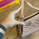 Bolsa Moleca Letra M Dourado 50062.1.31